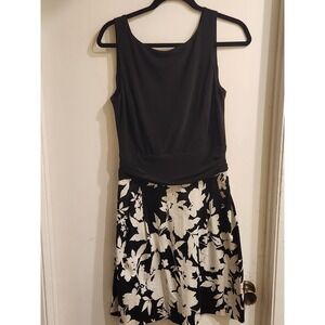 American Living Size 12‎ Black & White Sleeveles Floral Fit & Flare Party Dress